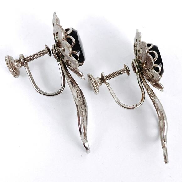 Vintage Mid Century Silver Tone Black Glass Floral Southwest Screw Back Earrings - Picture 7 of 11